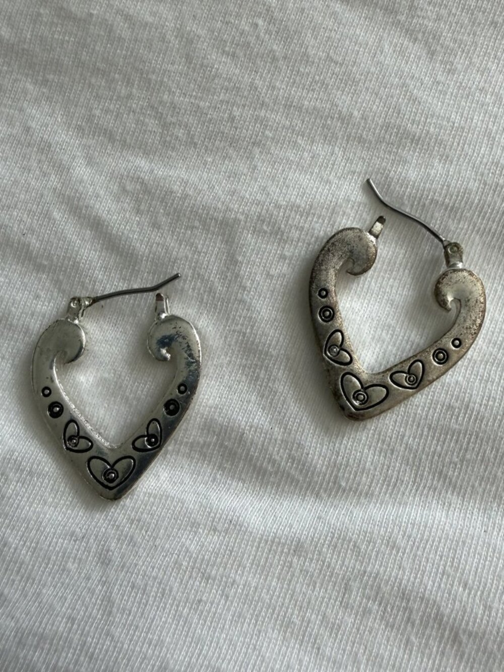 Silver Tone Black Heart Sculptural Open Hoop Earrings